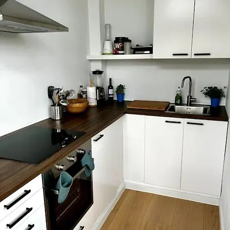 Apartment Near Station *